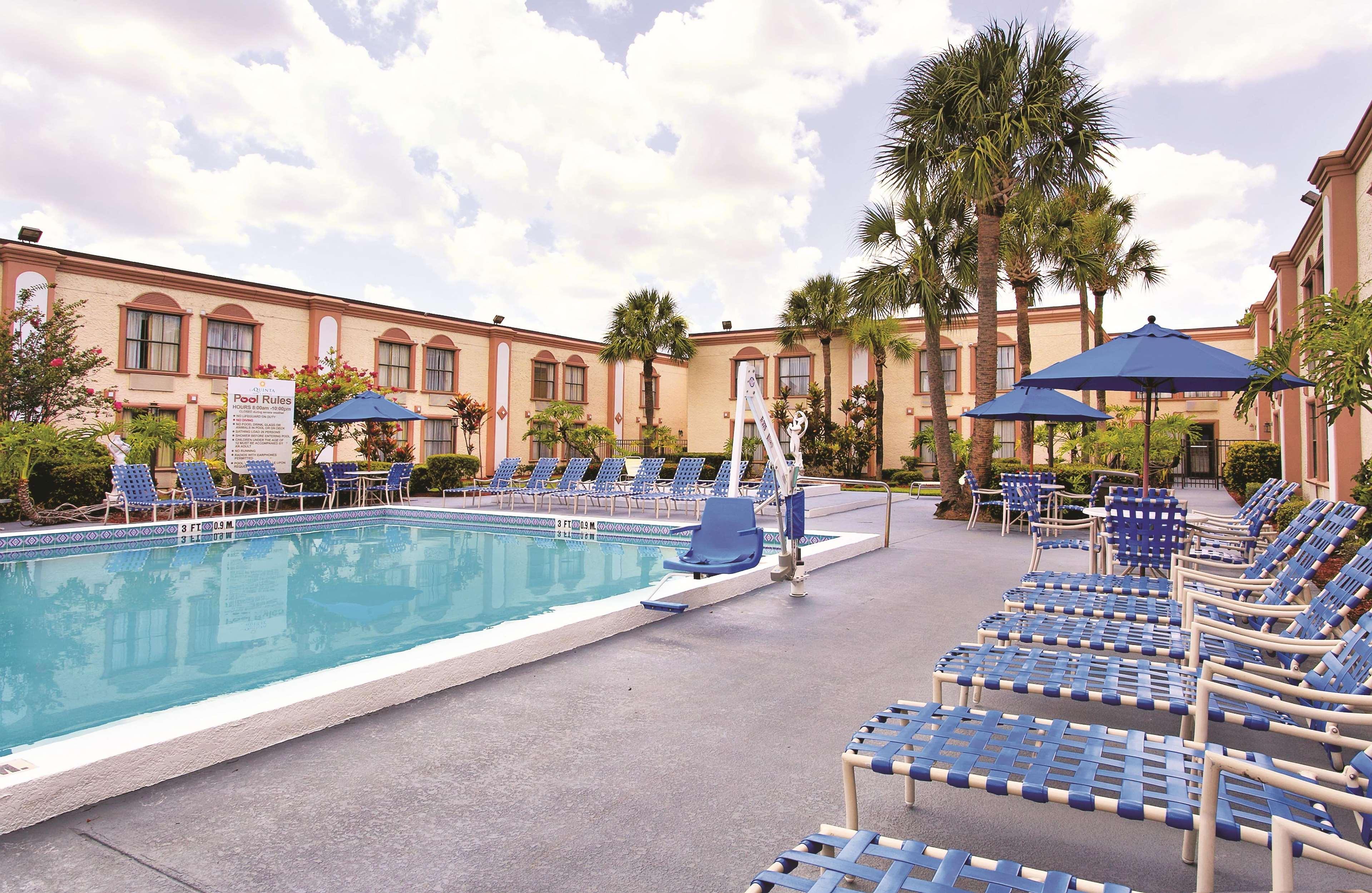 La Quinta Inn By Wyndham Orlando International Drive North Exterior photo